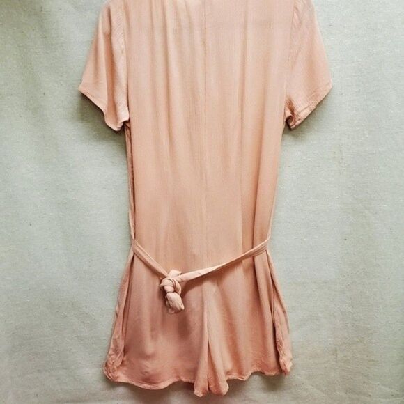 Wild Fable Romper Size Small - Picture 2 of 3
